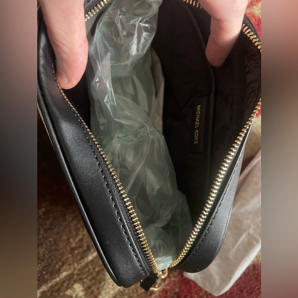 Michael Kors brand new purse never used